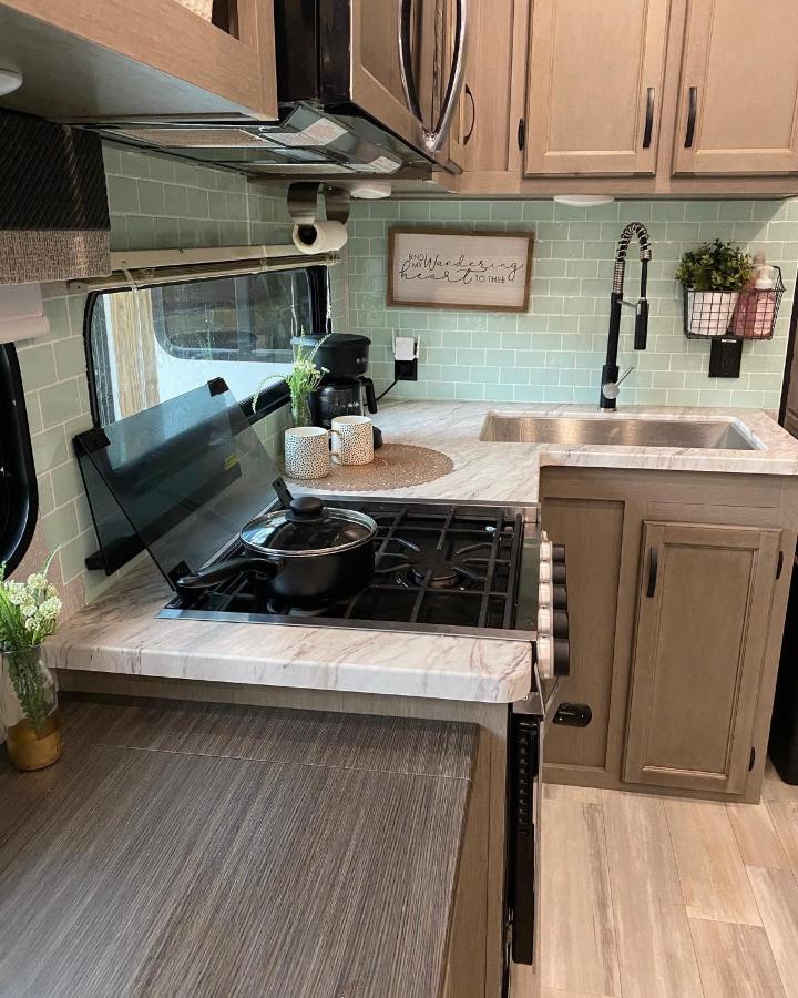 Cozy Rv Experience W/Pool+Spa Near Lake Conroe Willis Екстериор снимка