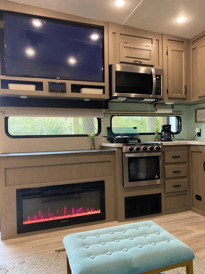 Cozy Rv Experience W/Pool+Spa Near Lake Conroe Willis Екстериор снимка